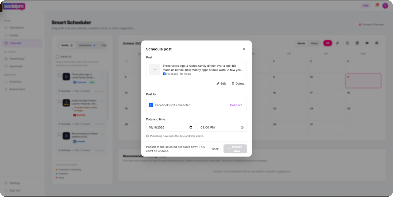 SmartScheduler calendar with a Schedule post dialog showing that Facebook isn't connected